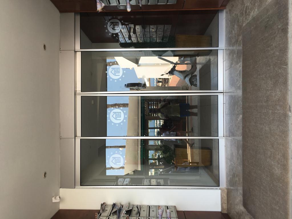 Ithaki Phinikoudes Apartment No. 204 Larnaca Luaran gambar