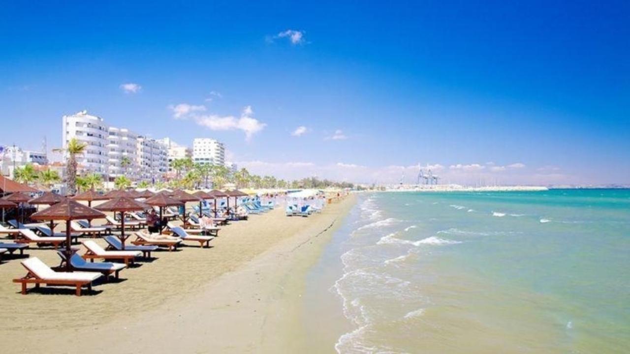Ithaki Phinikoudes Apartment No. 204 Larnaca Luaran gambar